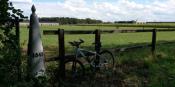 Grenspaal 155 met MTB