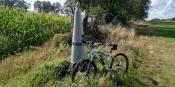 Grenspaal 149 met MTB