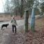 De grenspaal: Mooie omgeving, jammer dat het begon te regenen. Catch goed gevonden!